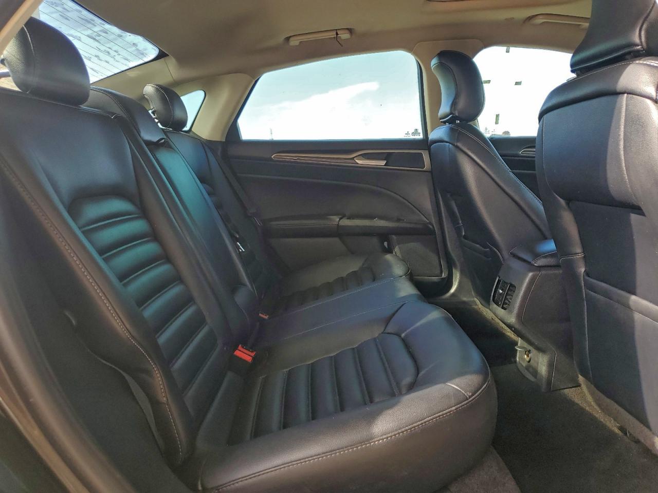 2019 FORD FUSION SEL photo 10