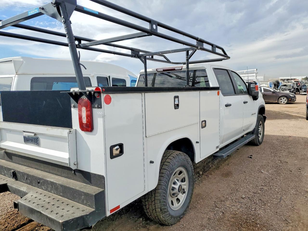 2023 CHEVROLET SILVERADO UTILITY / SERVICE TRUCK photo 3