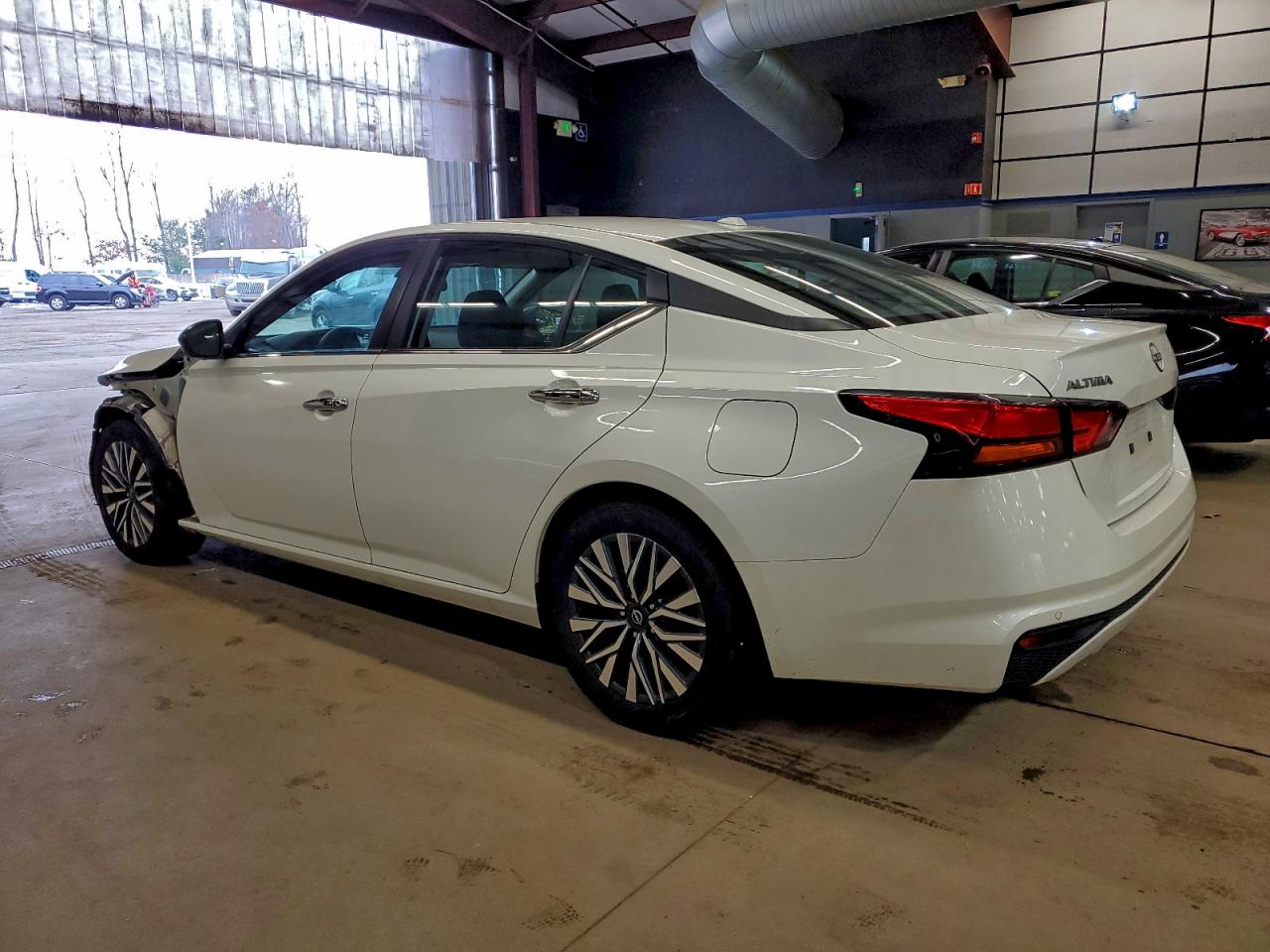 2024 NISSAN ALTIMA SV photo 2
