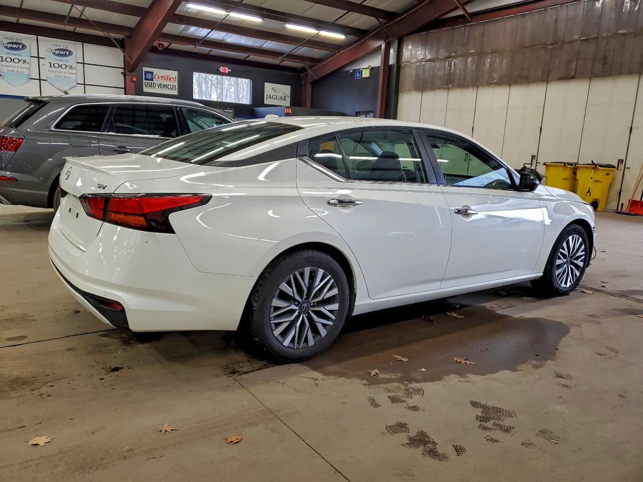 2024 NISSAN ALTIMA SV photo 3