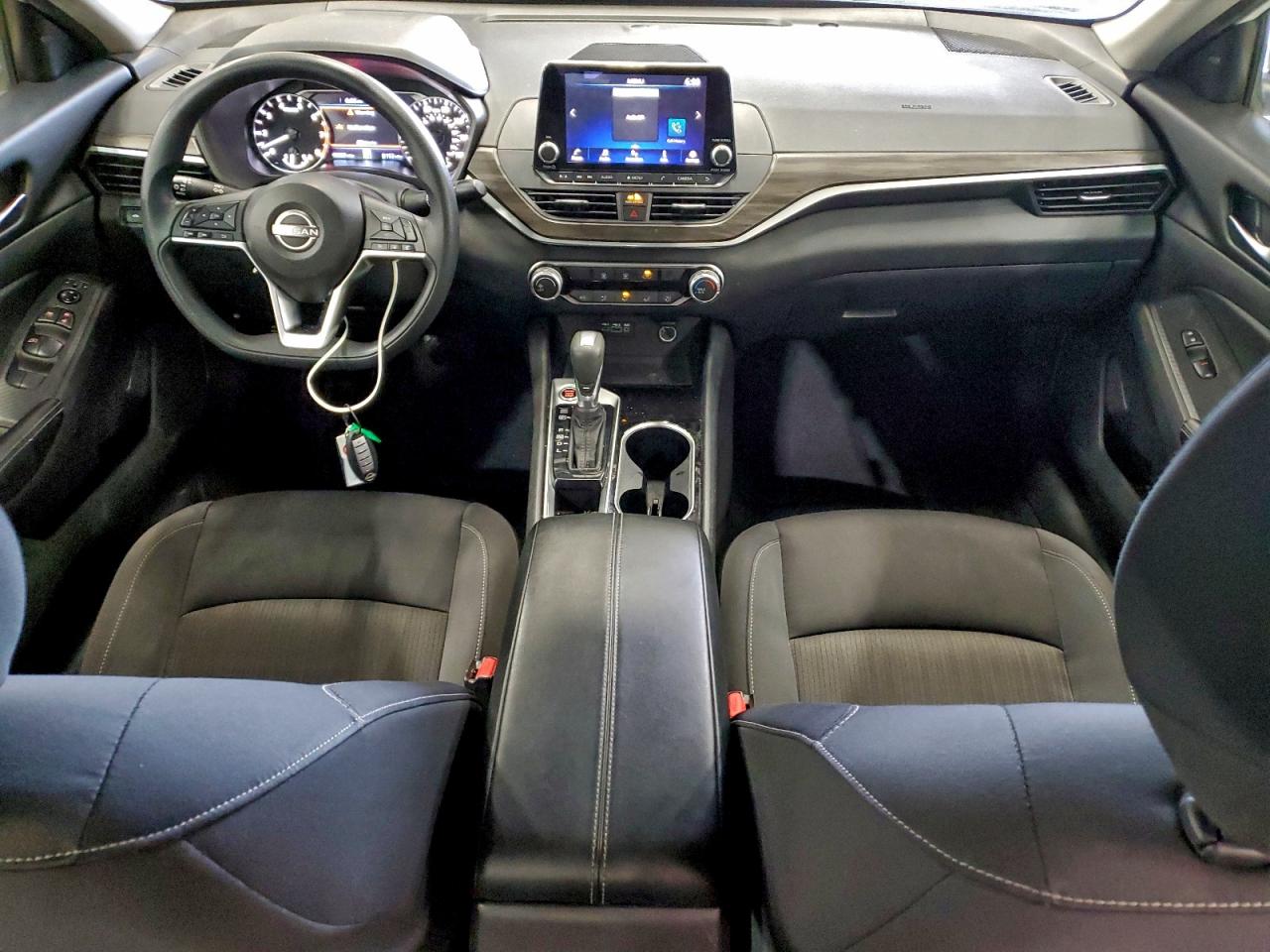 2024 NISSAN ALTIMA SV photo 8