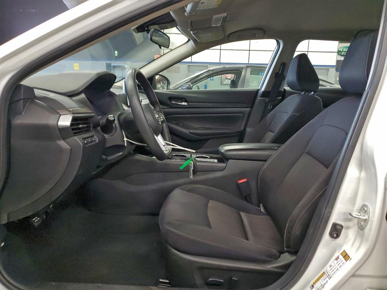 2024 NISSAN ALTIMA SV photo 7