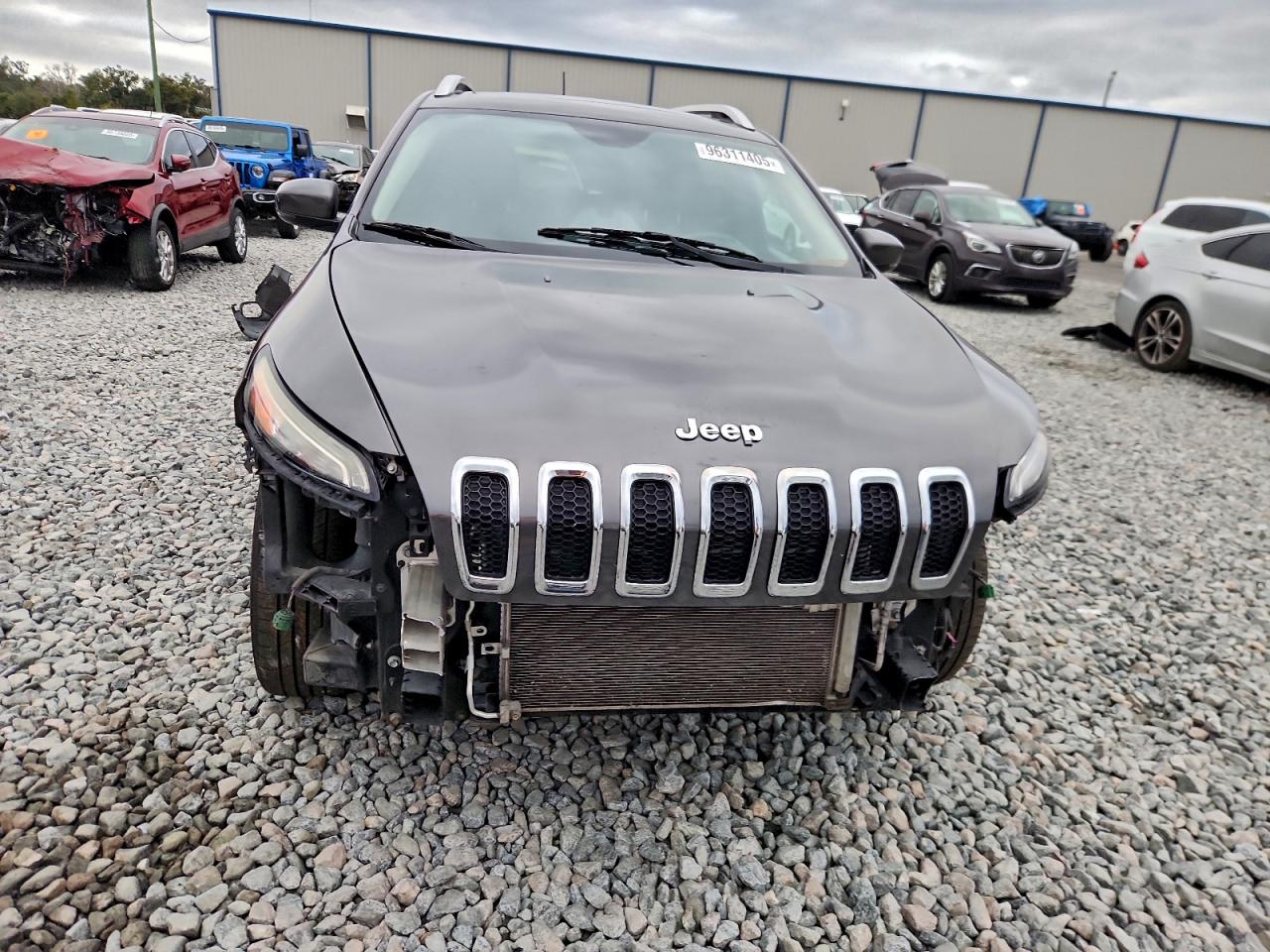 2018 JEEP CHEROKEE LIMITED photo 5