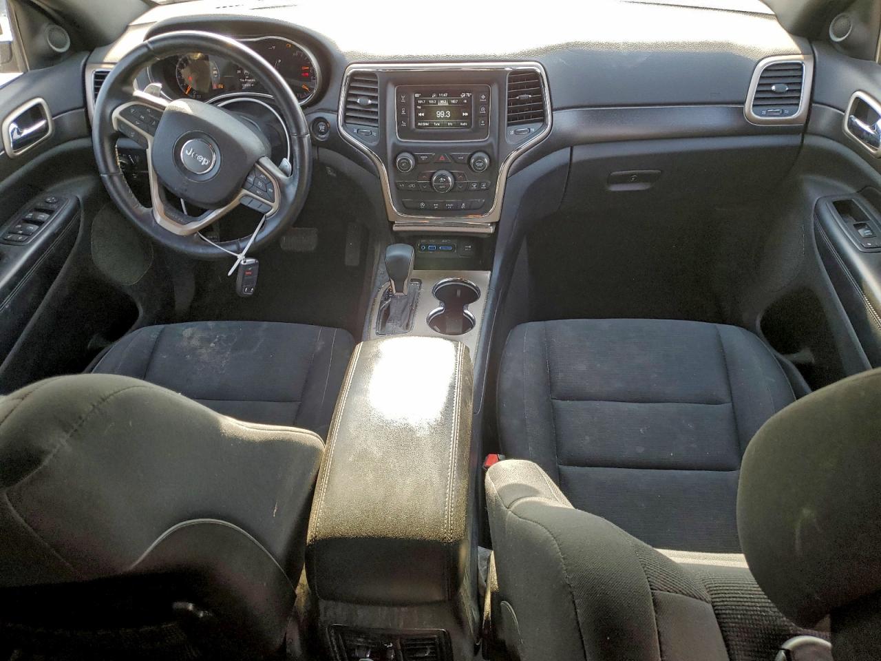 2016 JEEP GRAND CHEROKEE LAREDO photo 15