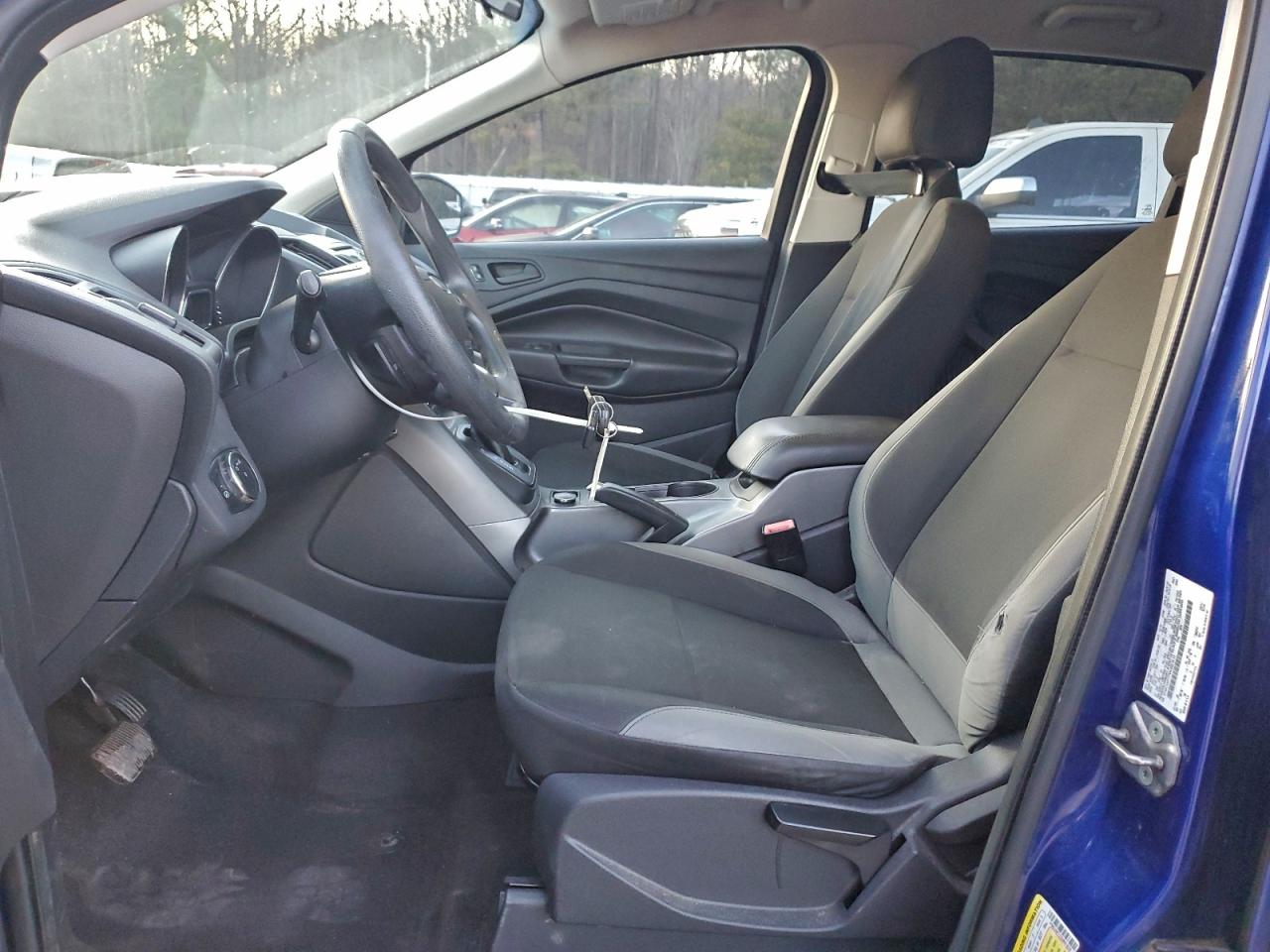 2013 FORD ESCAPE S photo 7