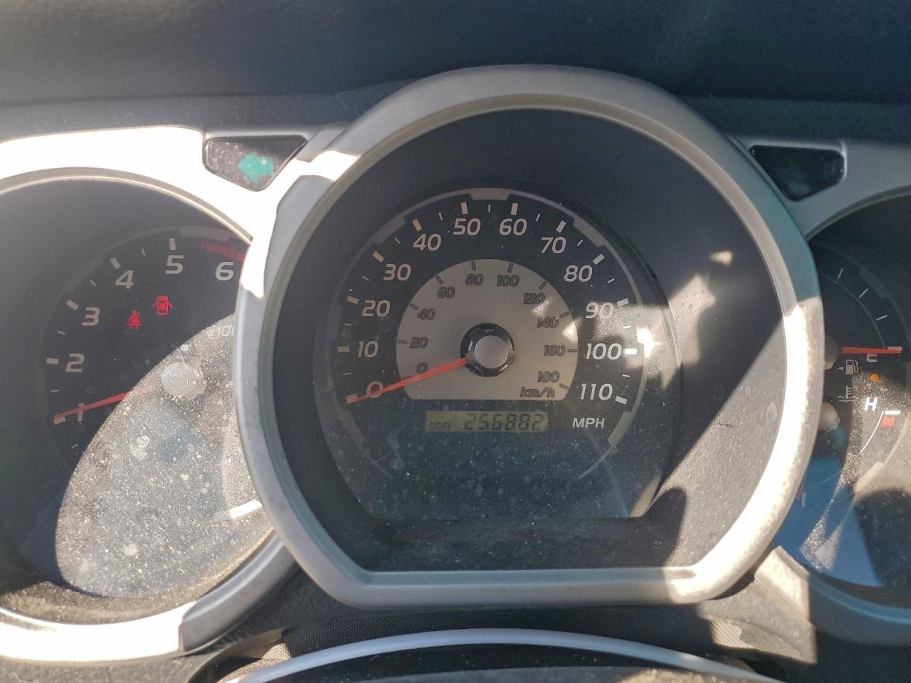 2005 TOYOTA 4RUNNER SR5 photo 9