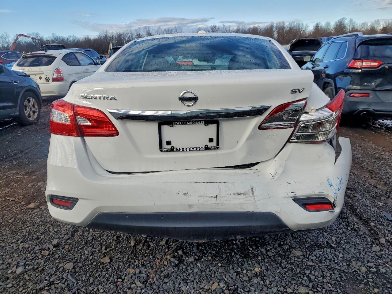 2016 NISSAN SENTRA S photo 6