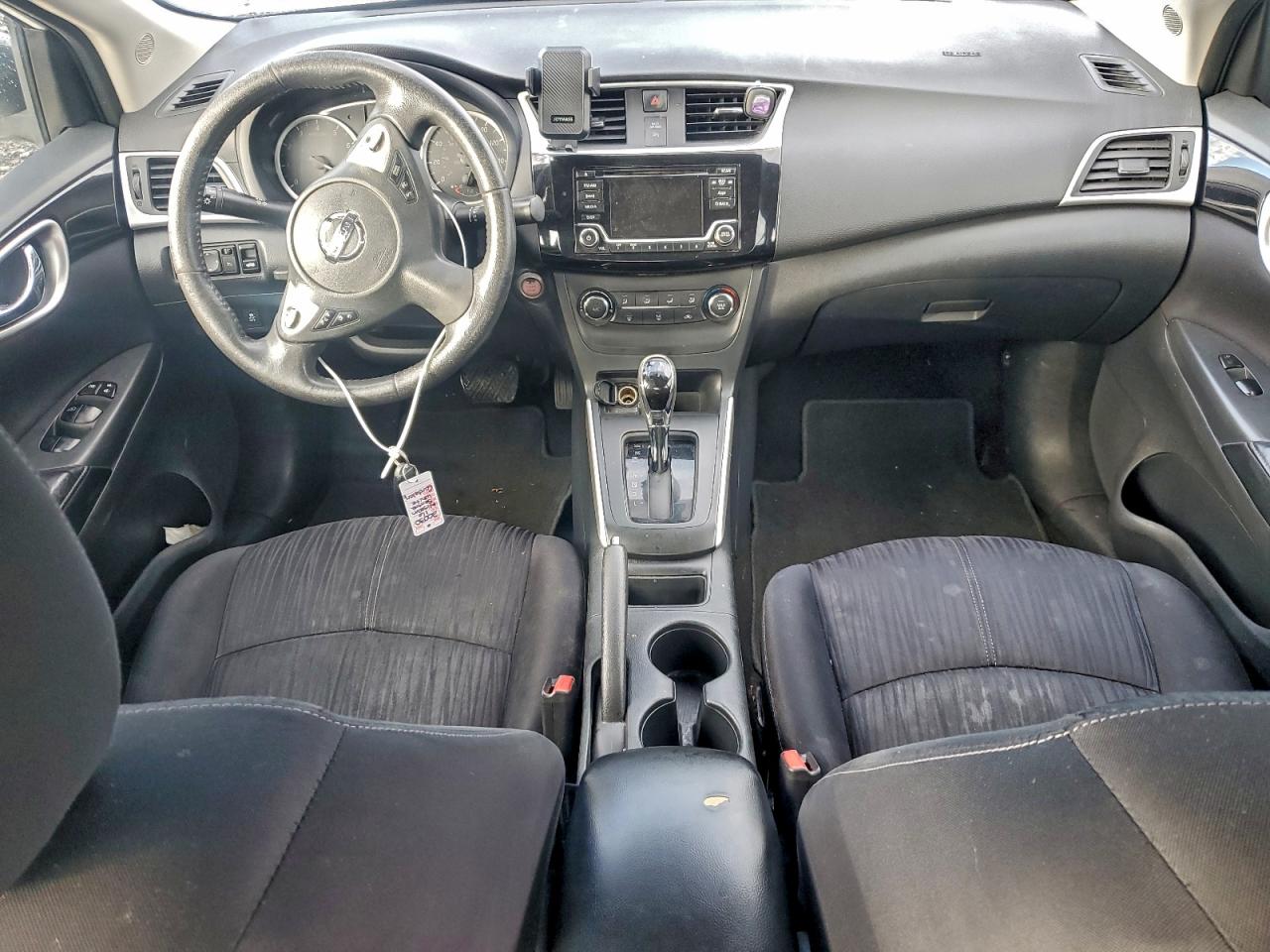 2016 NISSAN SENTRA S photo 8