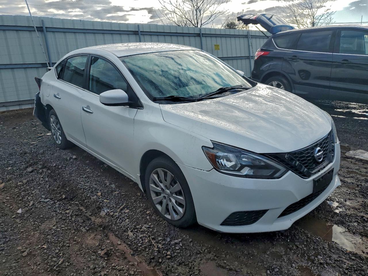 2016 NISSAN SENTRA S photo 4