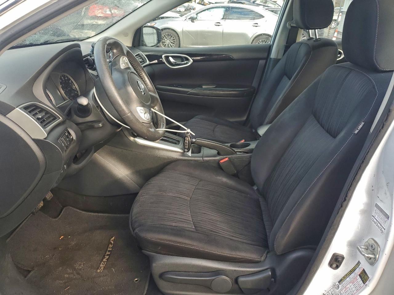 2016 NISSAN SENTRA S photo 7