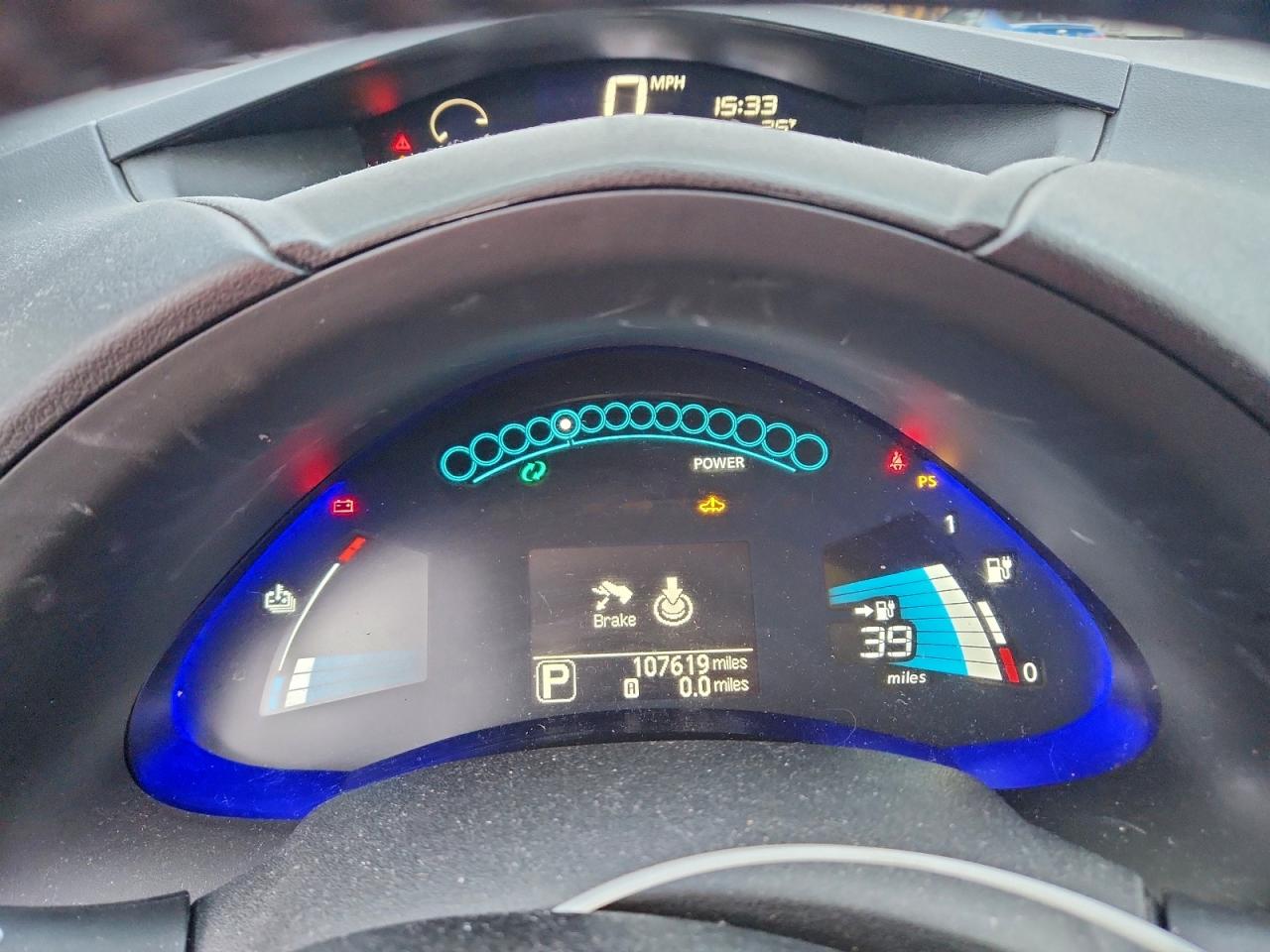 2016 NISSAN LEAF SV photo 9