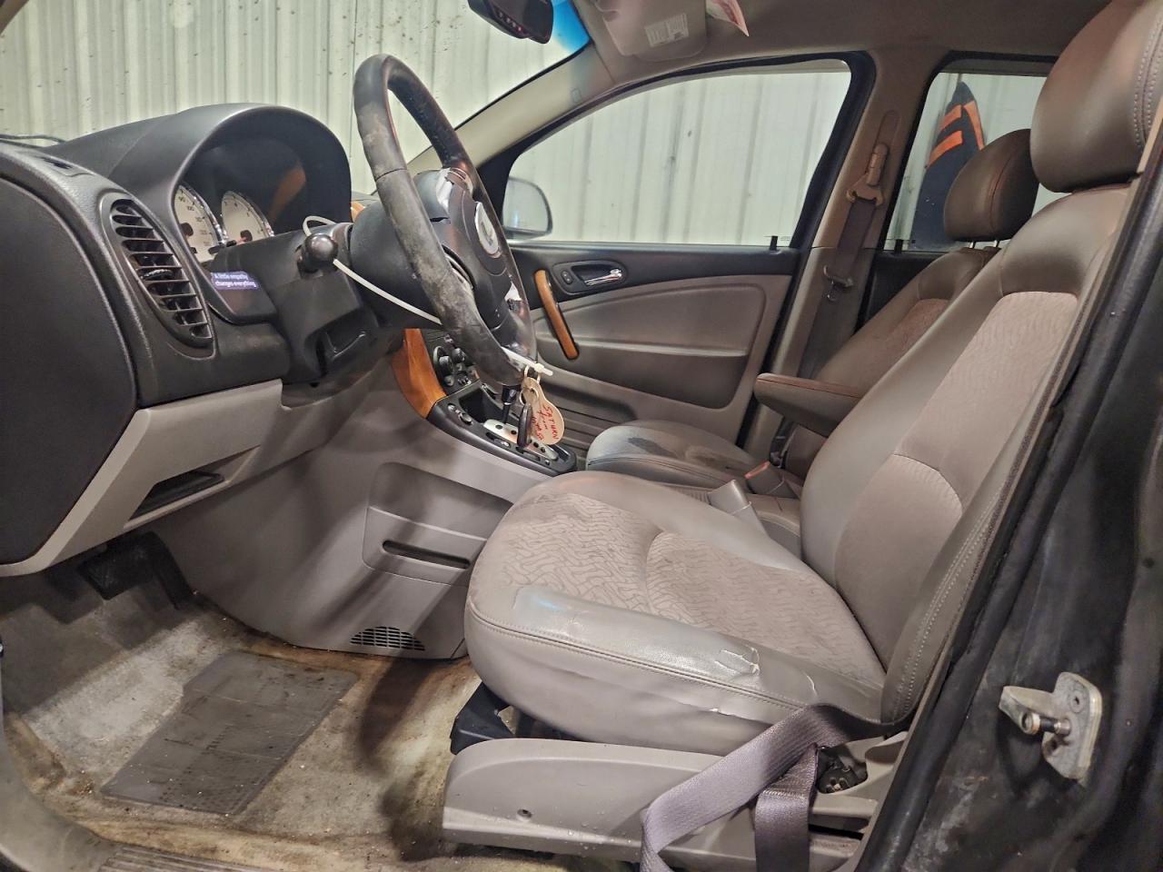2006 SATURN VUE photo 7