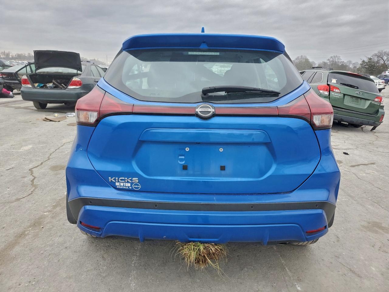 2022 NISSAN KICKS S photo 6