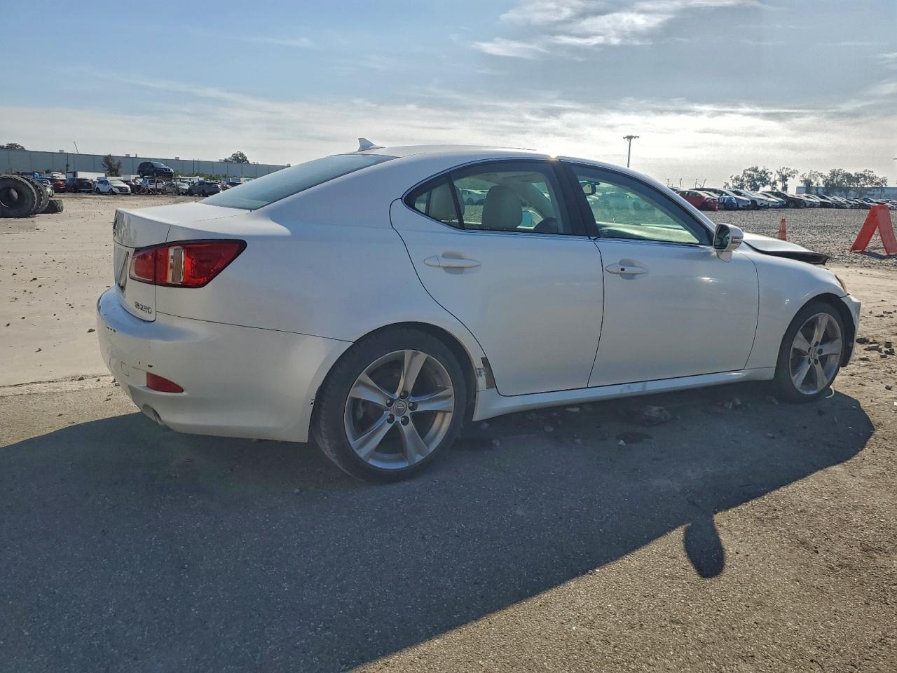 2012 LEXUS IS 250 photo 3