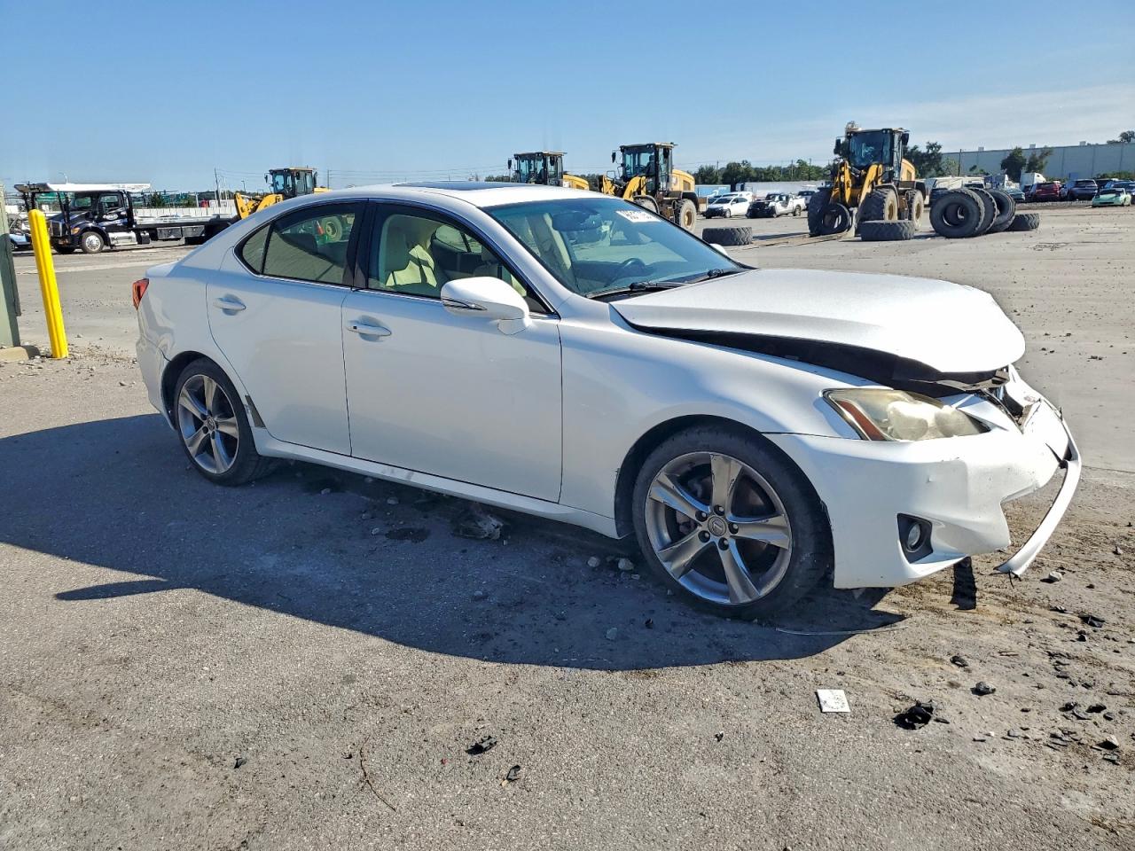 2012 LEXUS IS 250 photo 4