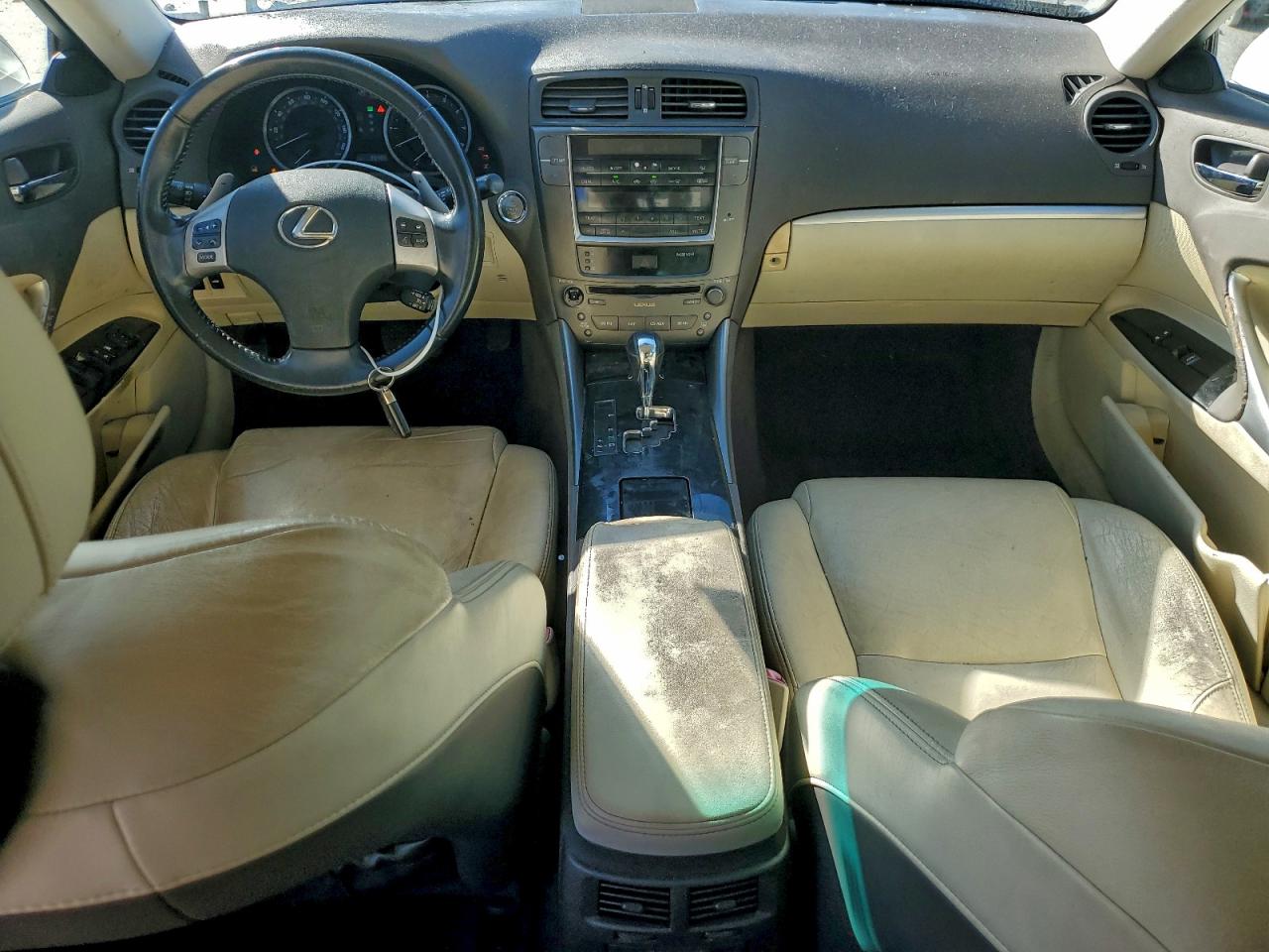 2012 LEXUS IS 250 photo 8