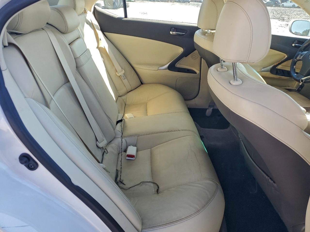 2012 LEXUS IS 250 photo 10