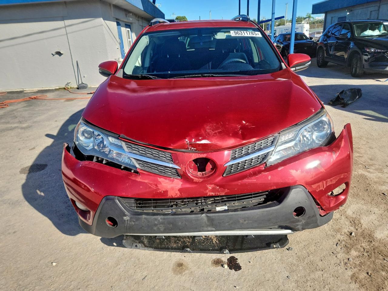 2015 TOYOTA RAV4 XLE photo 9
