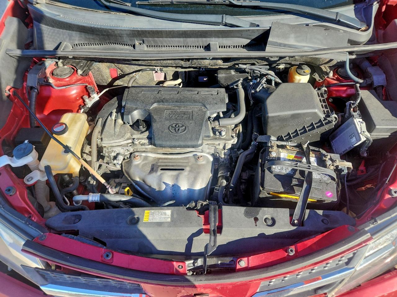2015 TOYOTA RAV4 XLE photo 23