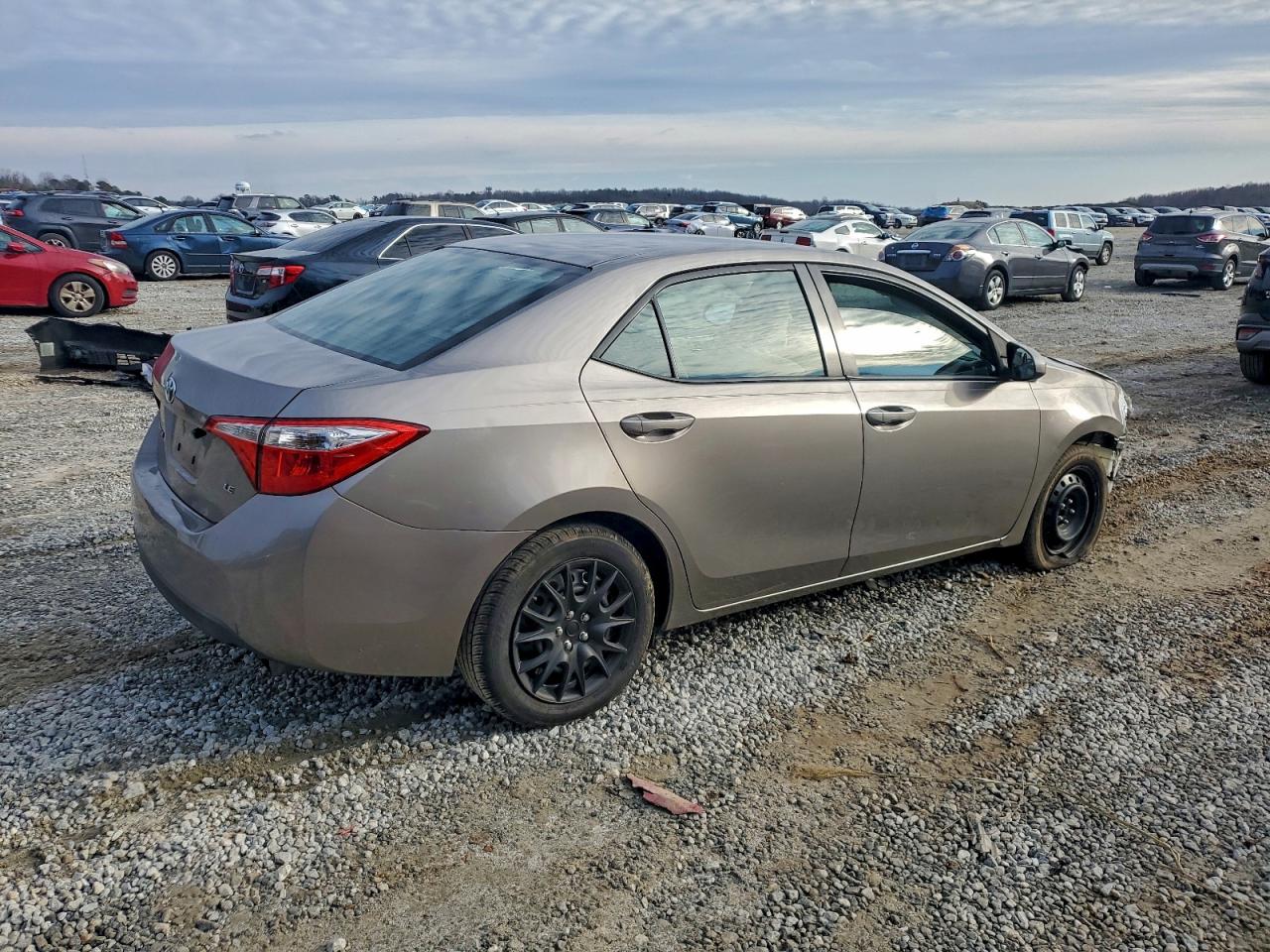 2016 TOYOTA COROLLA L photo 3