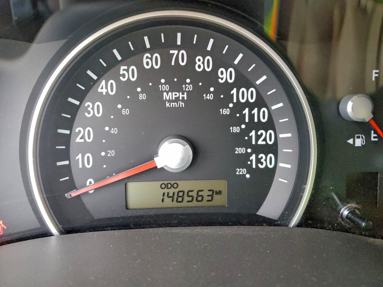 2008 KIA SEDONA EX photo 17
