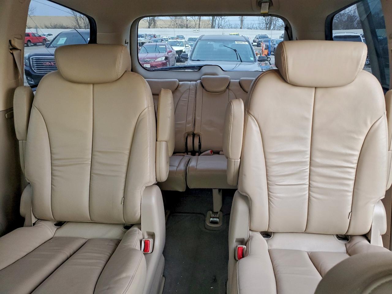 2008 KIA SEDONA EX photo 19