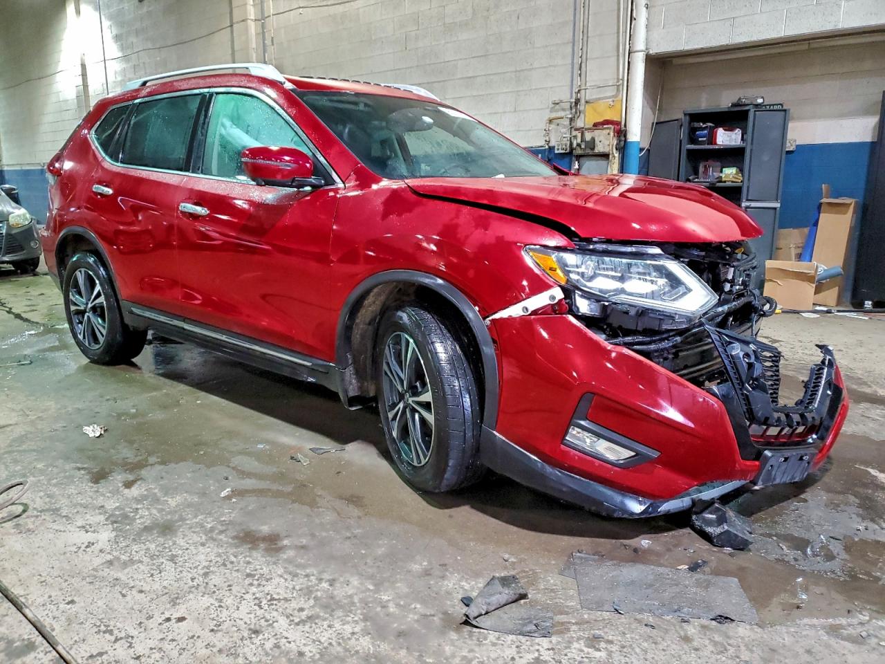 2017 NISSAN ROGUE SV photo 4