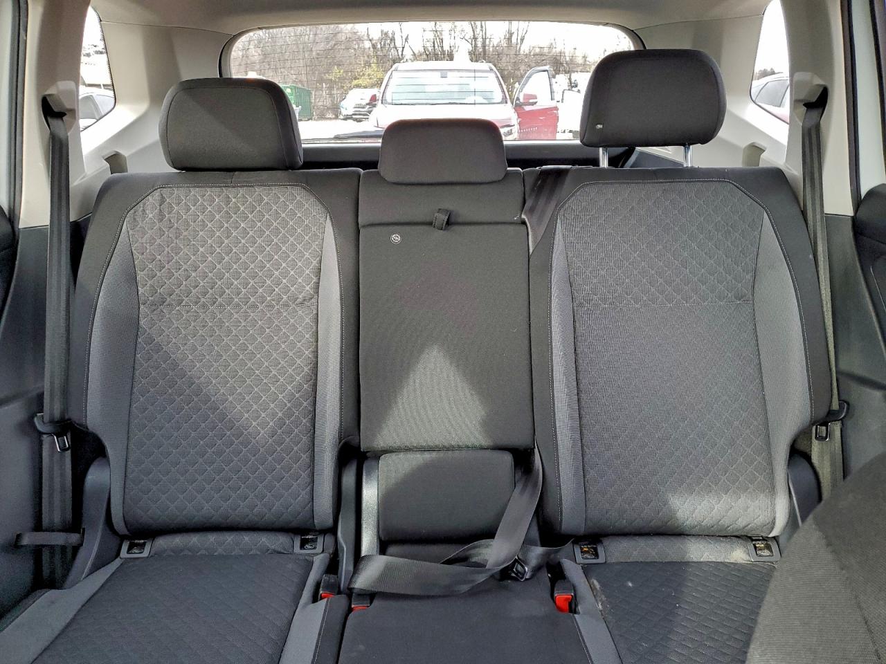 2020 VOLKSWAGEN TIGUAN S photo 10