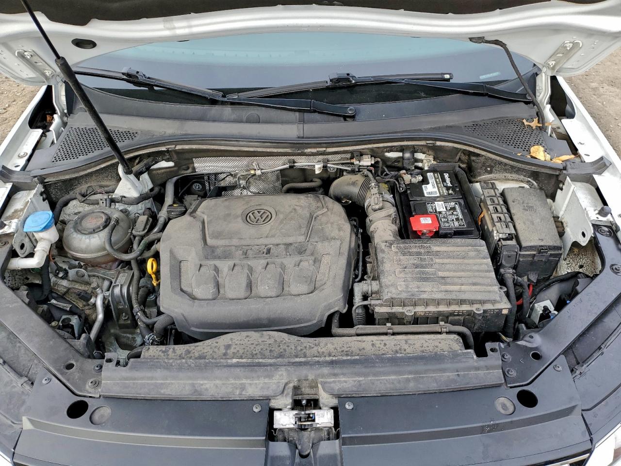 2020 VOLKSWAGEN TIGUAN S photo 12