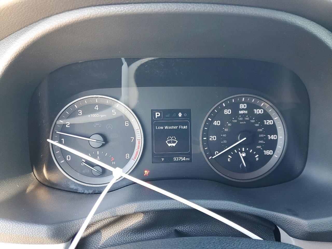 2018 HYUNDAI TUCSON SE photo 17