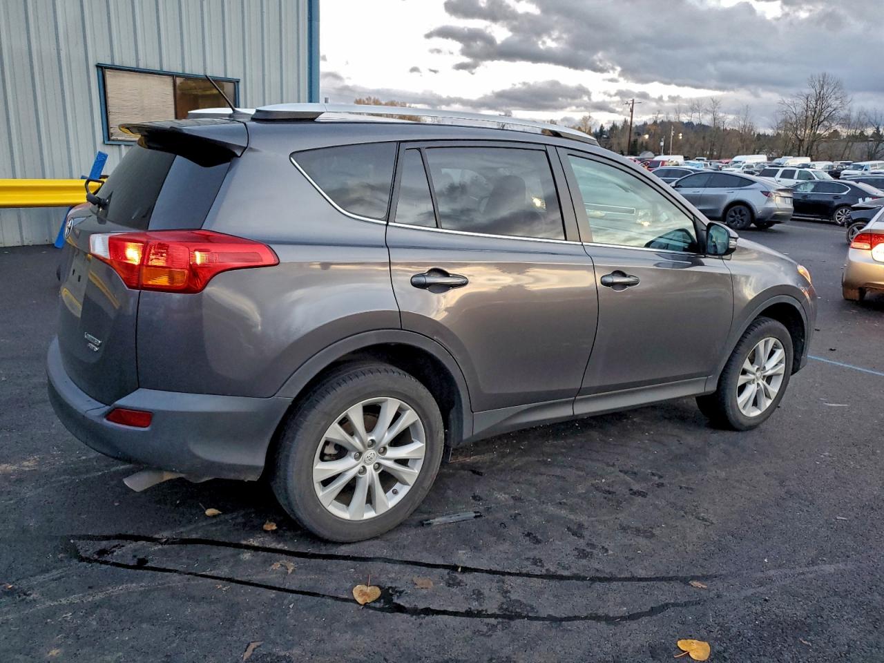2014 TOYOTA RAV4 LIMITED photo 7