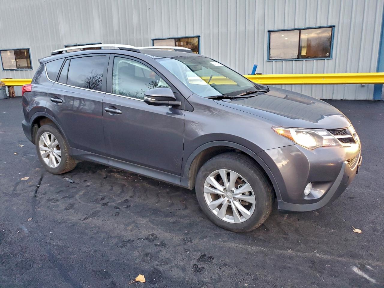 2014 TOYOTA RAV4 LIMITED photo 10