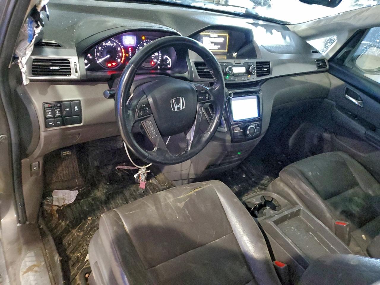 2014 HONDA ODYSSEY TOURING photo 22