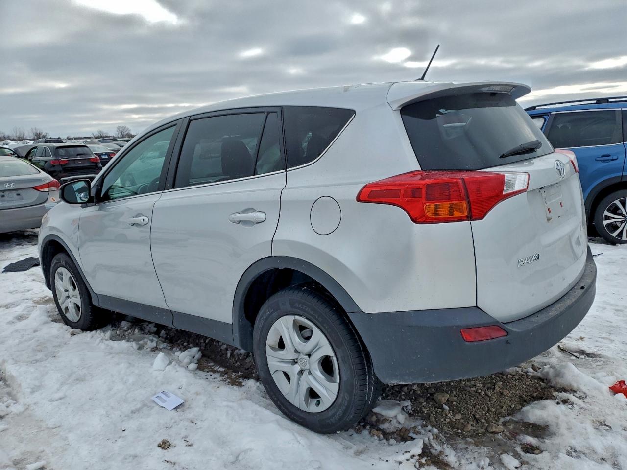 2015 TOYOTA RAV4 LE photo 2