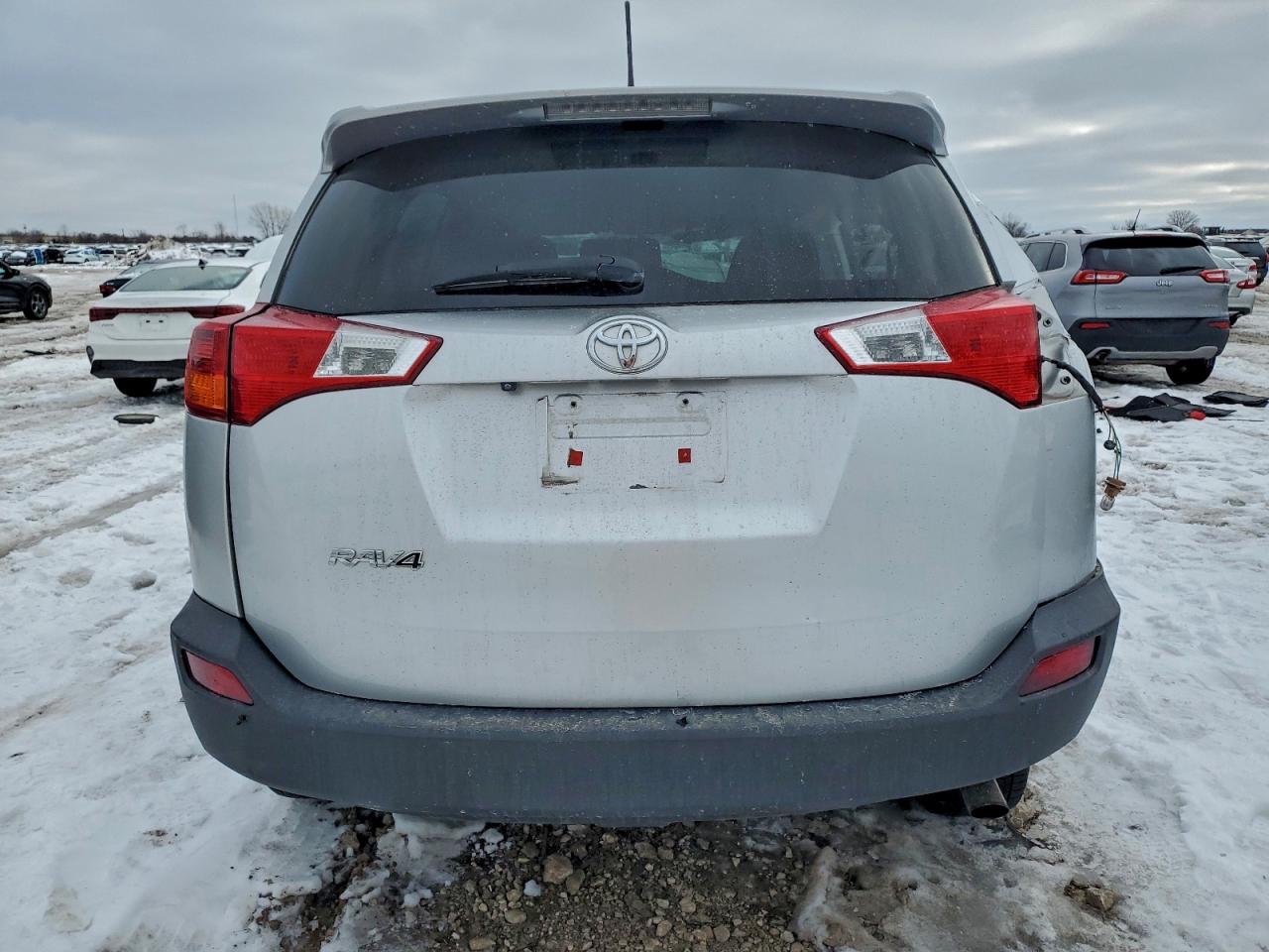 2015 TOYOTA RAV4 LE photo 6