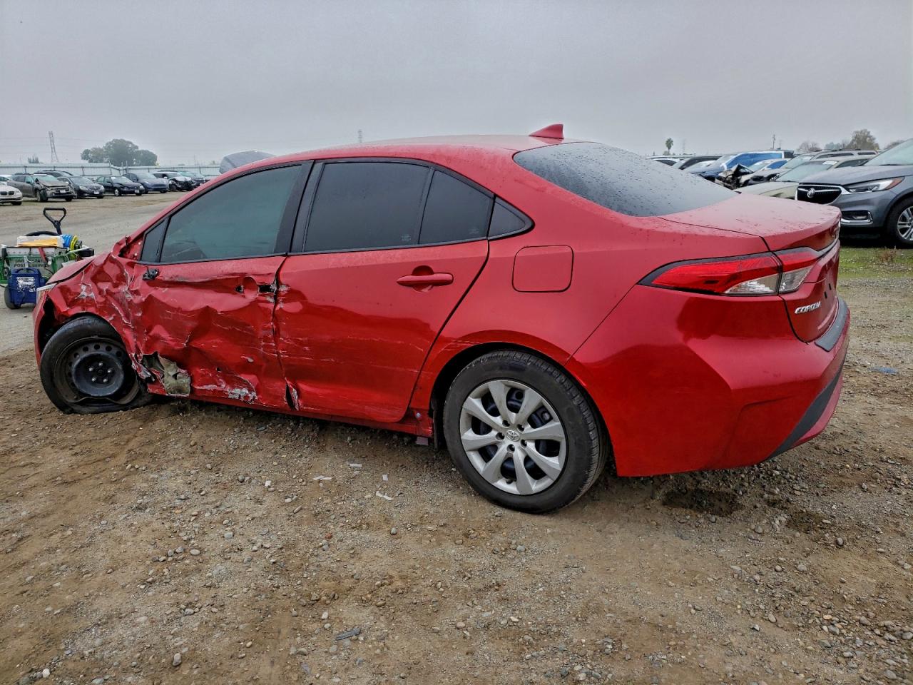 2021 TOYOTA COROLLA LE photo 2