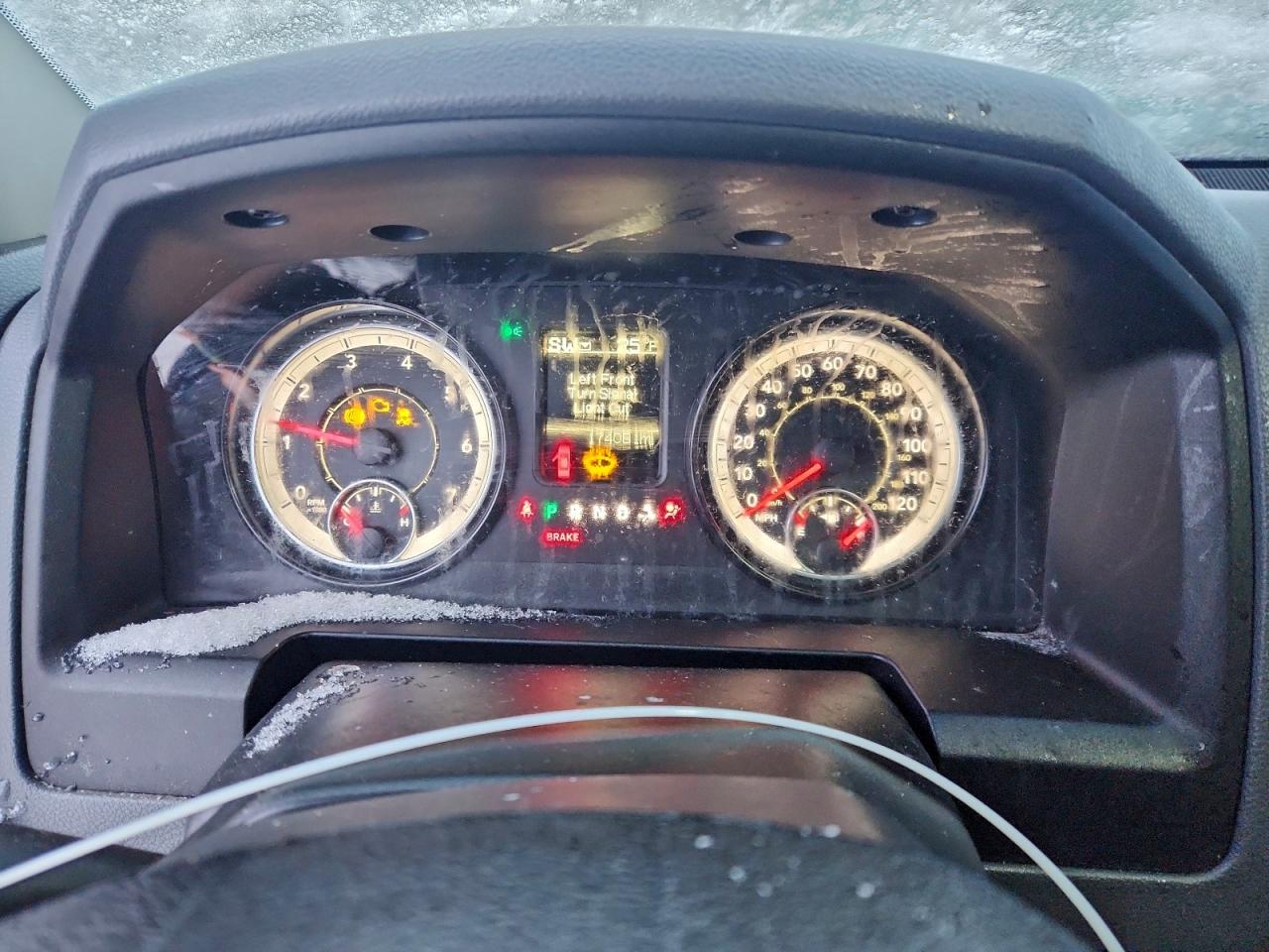 2016 RAM 1500 ST photo 17