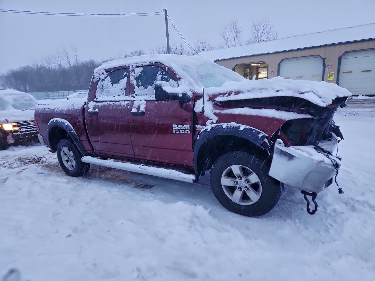 2016 RAM 1500 ST photo 7