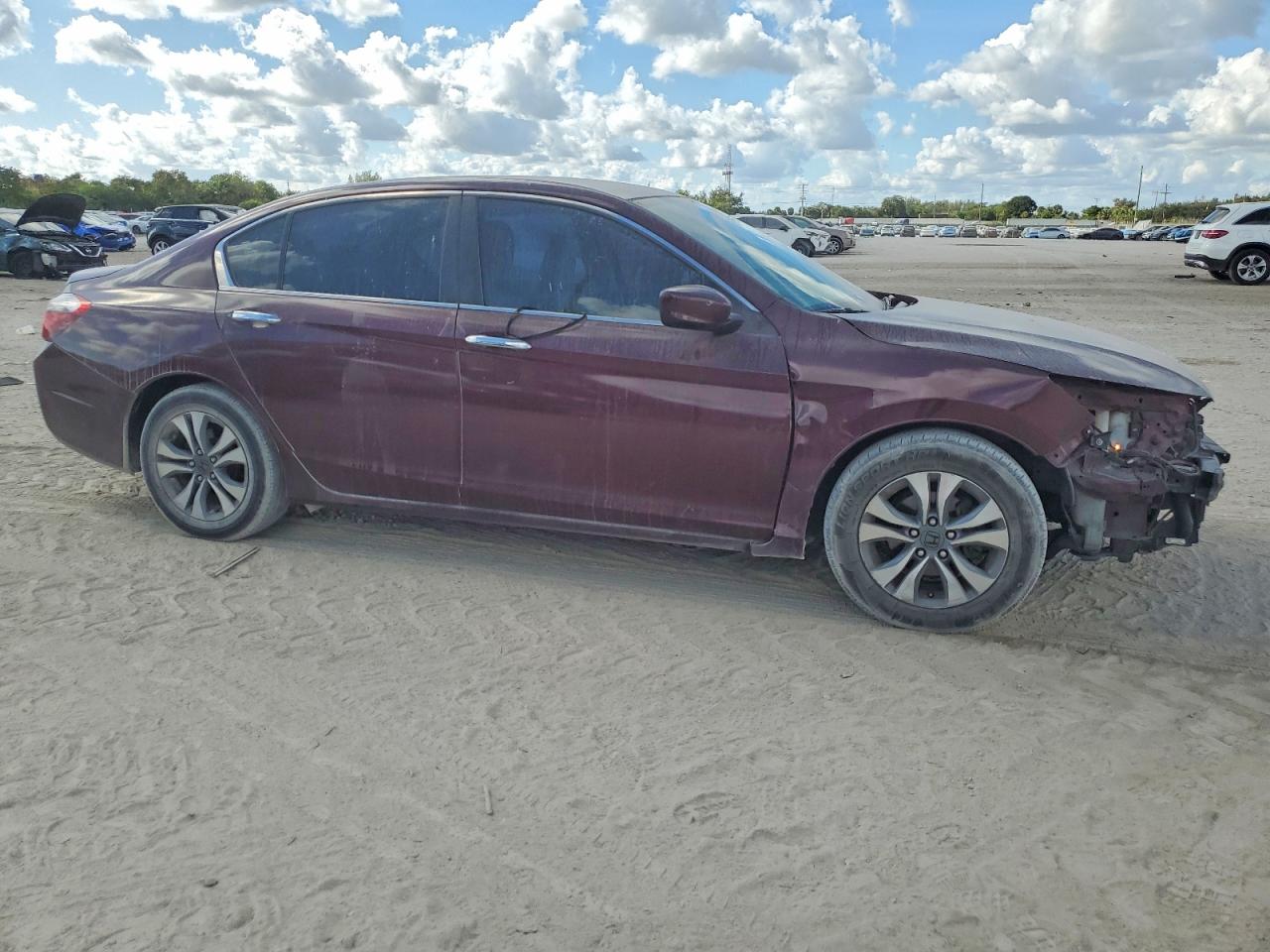 2013 HONDA ACCORD LX photo 7