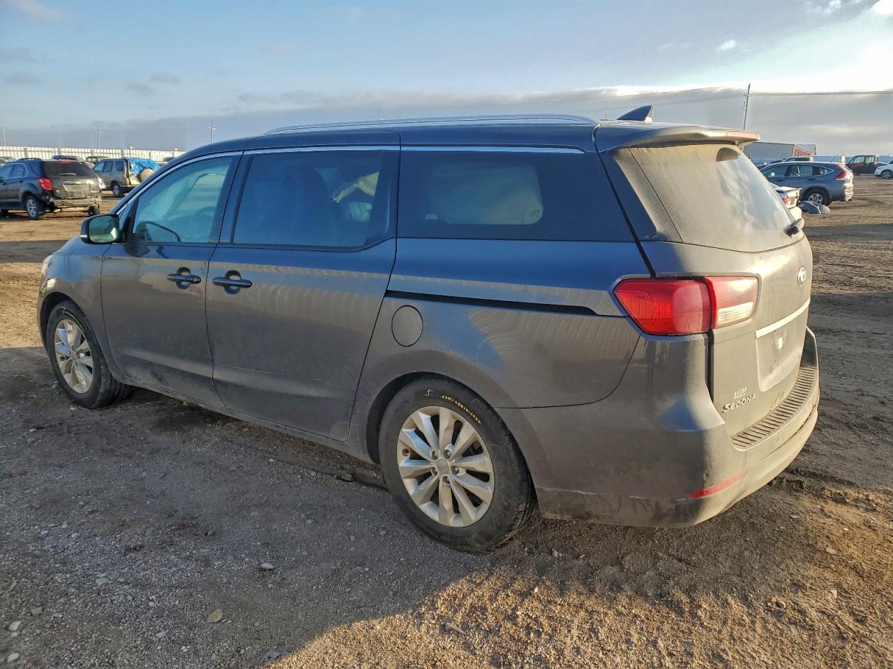 2018 KIA SEDONA EX photo 3