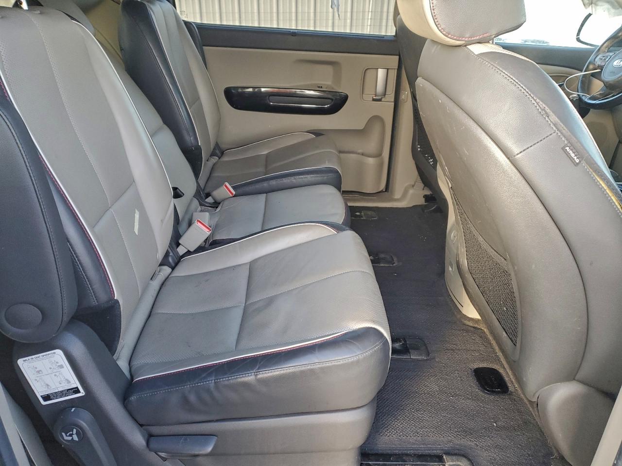 2018 KIA SEDONA EX photo 21