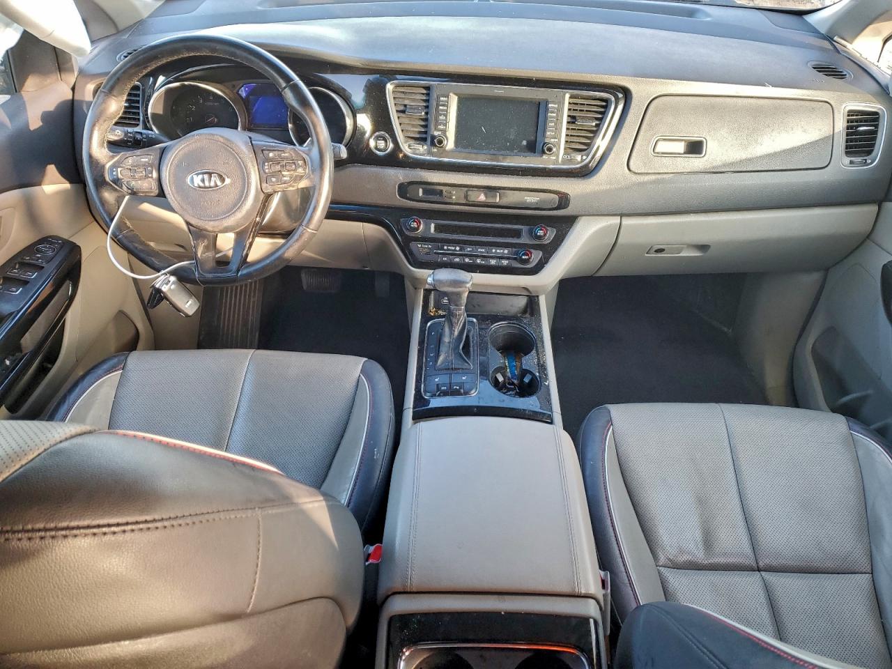 2018 KIA SEDONA EX photo 15