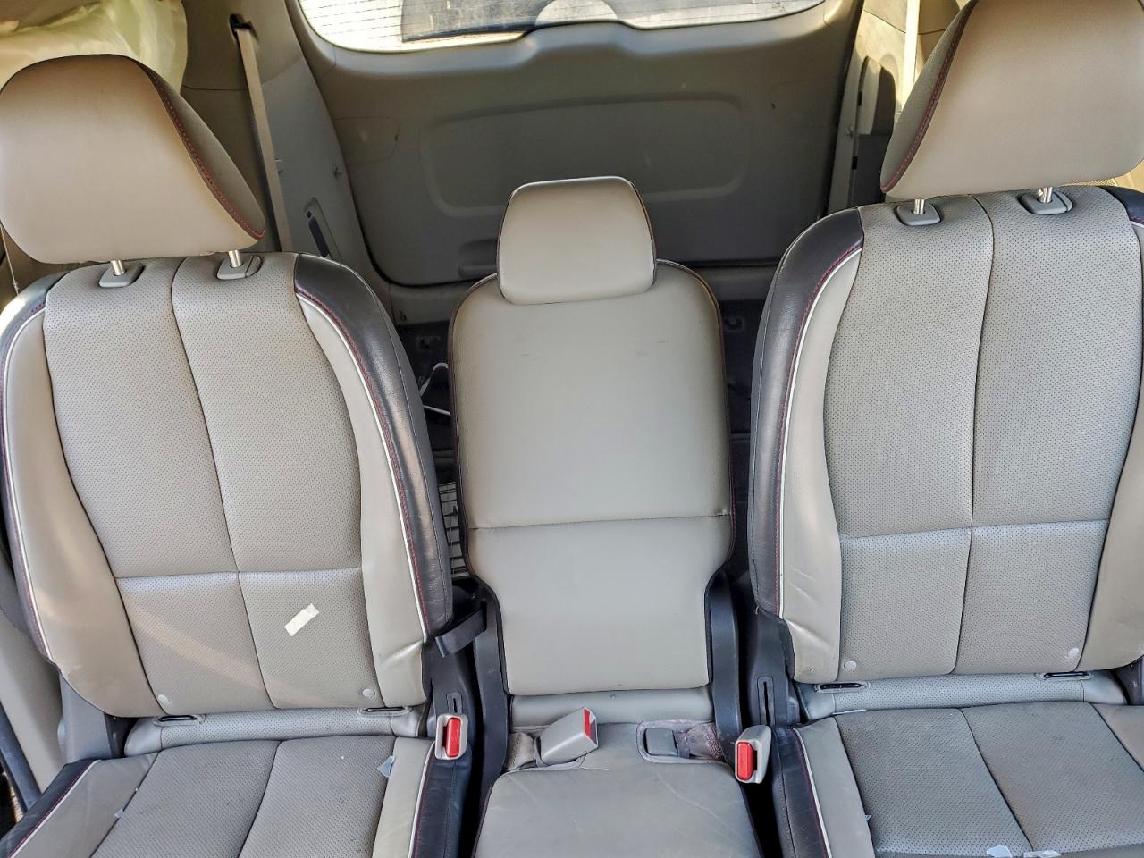 2018 KIA SEDONA EX photo 19