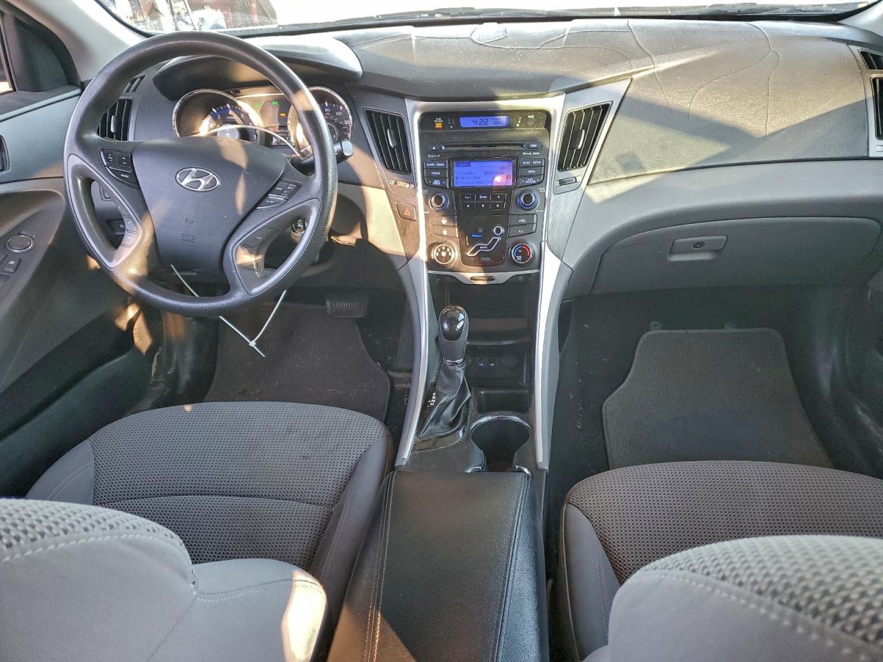 2013 HYUNDAI SONATA GLS photo 15