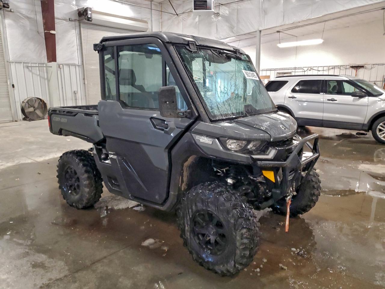 2023 CAN-AM DEFENDER