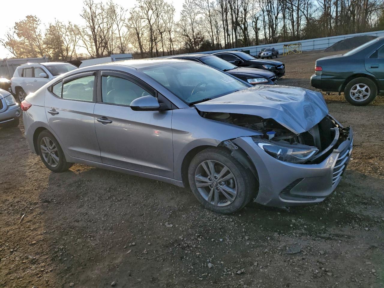 2017 HYUNDAI ELANTRA SE photo 4