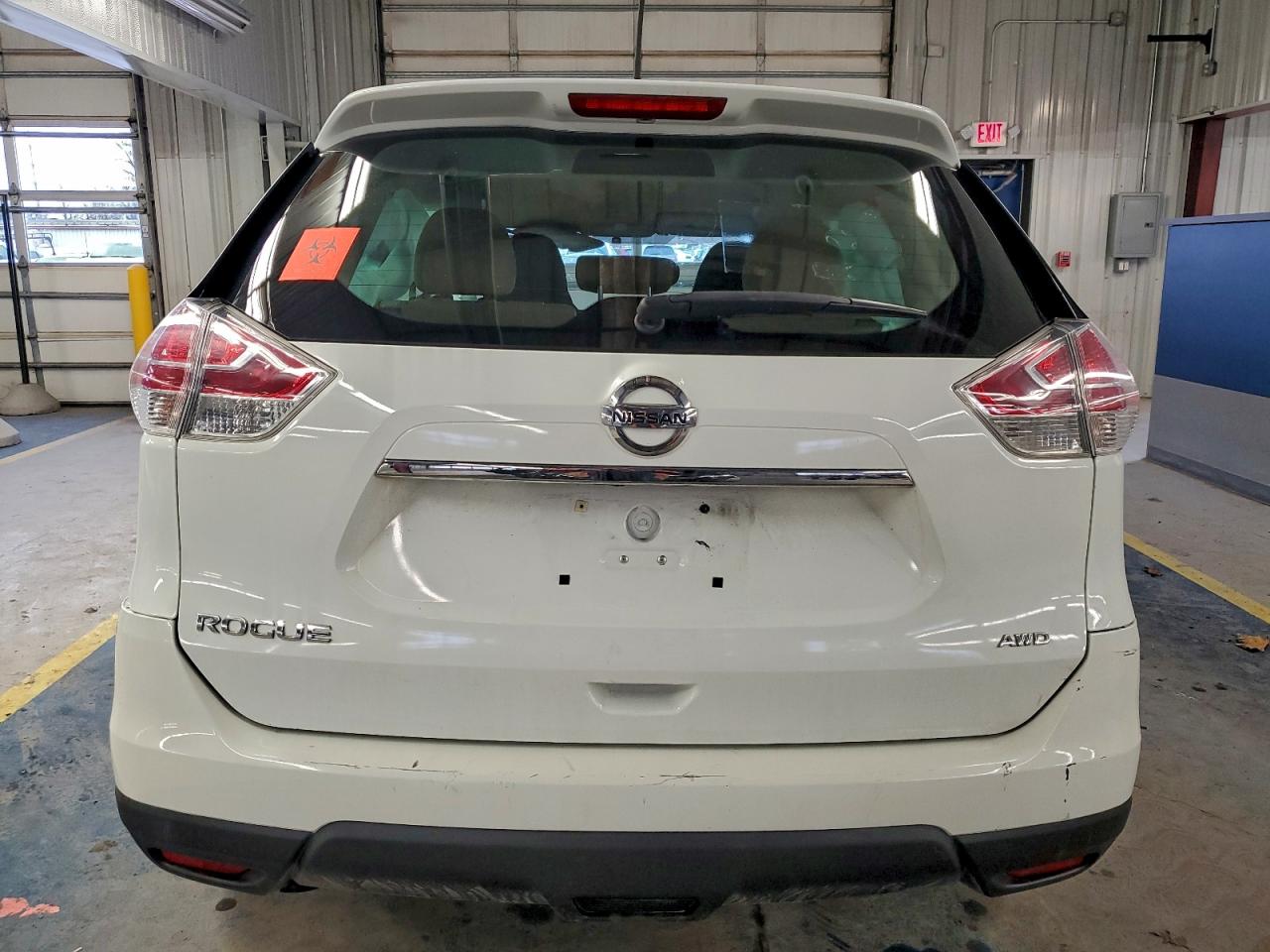 2016 NISSAN ROGUE S photo 6