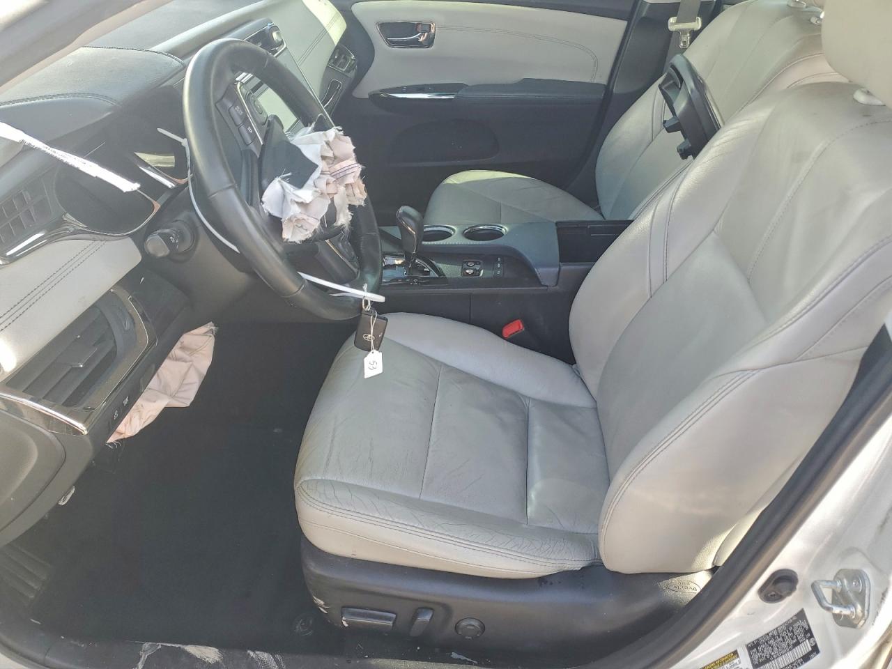 2013 TOYOTA AVALON BASE photo 7