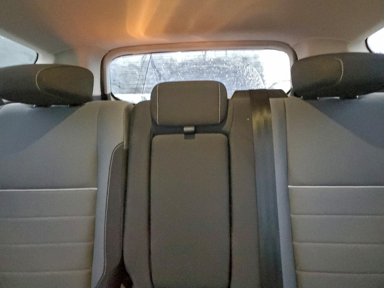 2015 FORD ESCAPE SE photo 10