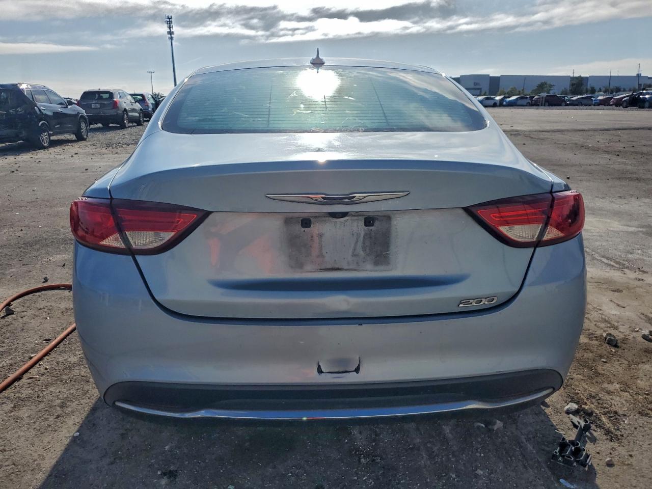 2015 CHRYSLER 200 LIMITED photo 6
